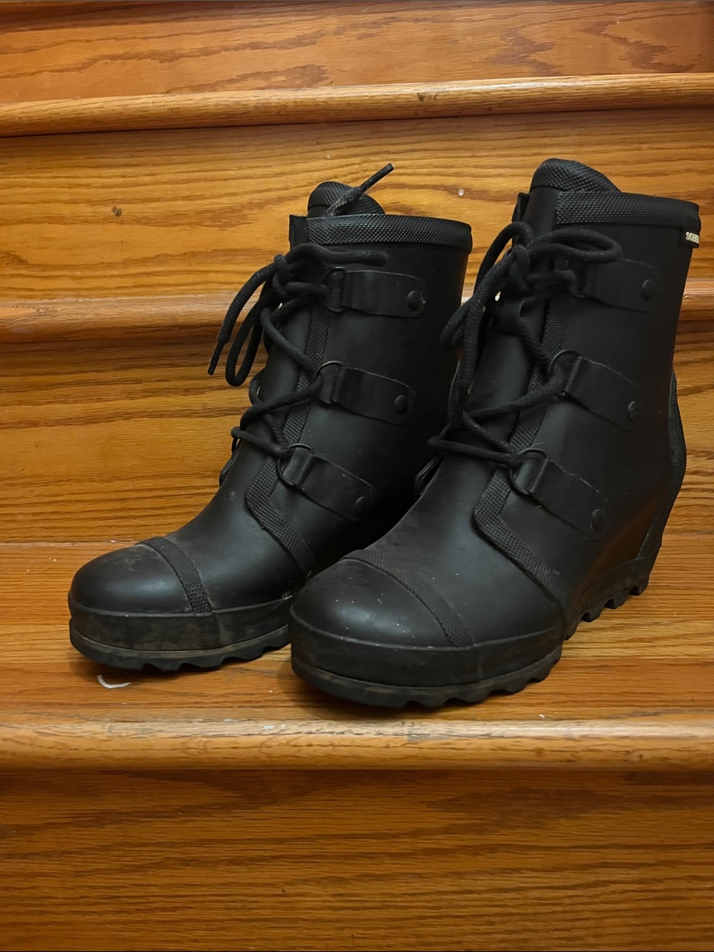 Sorel Black Lace-Up Wedge Ankle Boots